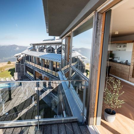 Alpinhotel Pacheiner เทรฟเฟน ภายนอก รูปภาพ
