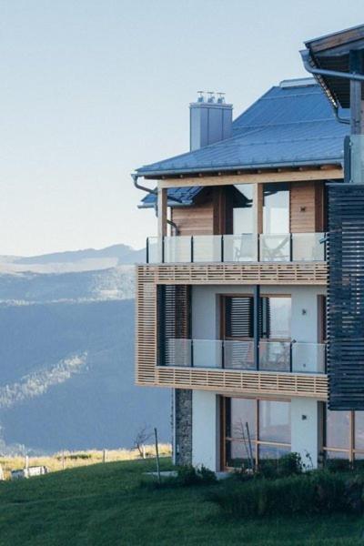 Alpinhotel Pacheiner เทรฟเฟน ภายนอก รูปภาพ