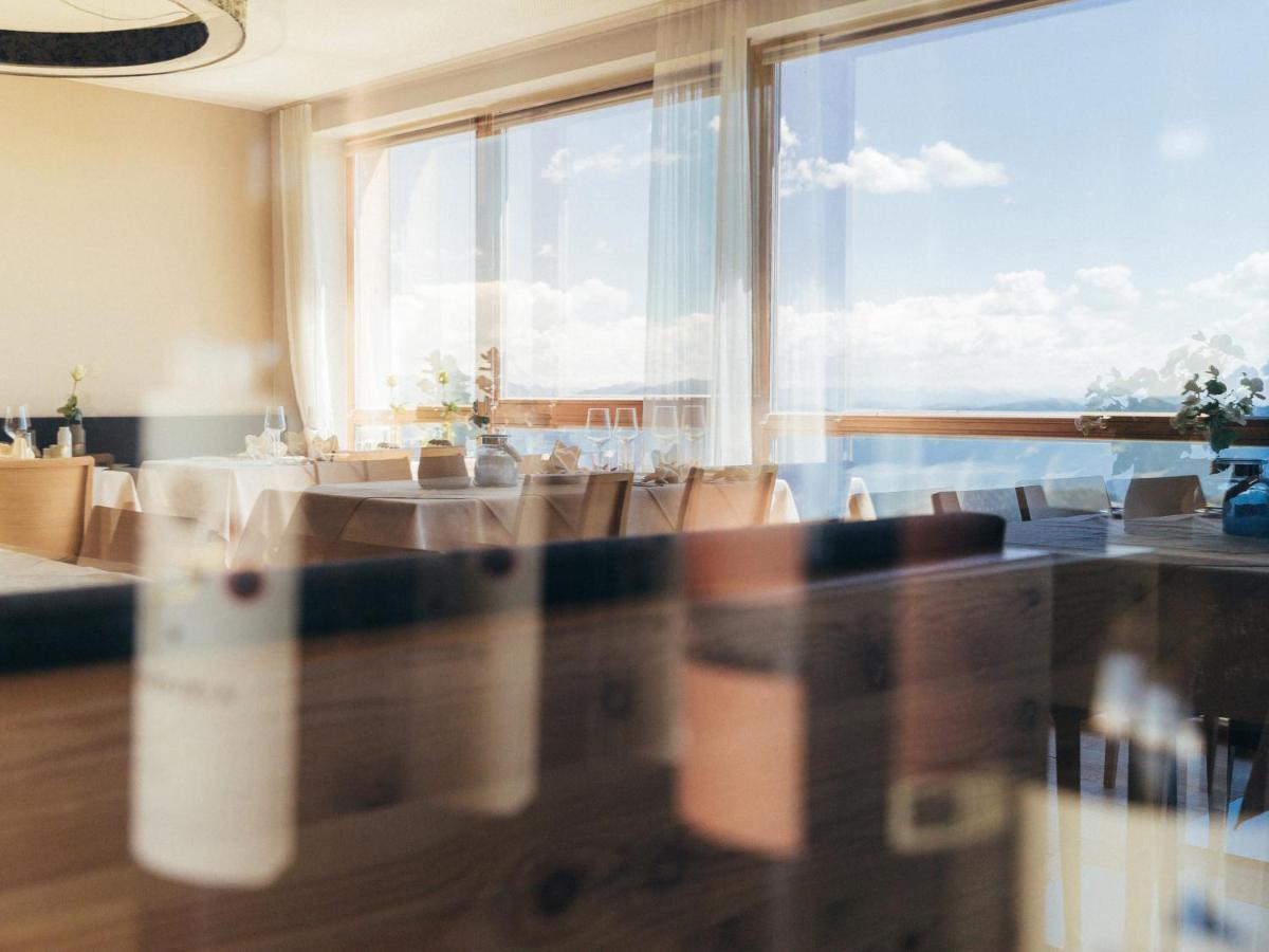 Alpinhotel Pacheiner เทรฟเฟน ภายนอก รูปภาพ