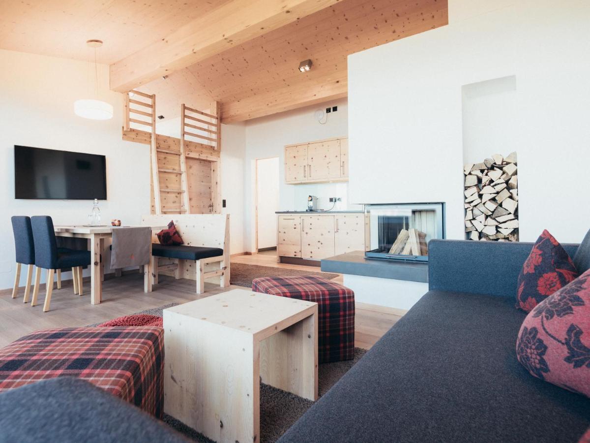 Alpinhotel Pacheiner เทรฟเฟน ภายนอก รูปภาพ